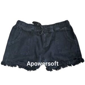 SALE! Black denim raw fringe hem shorts (0507)